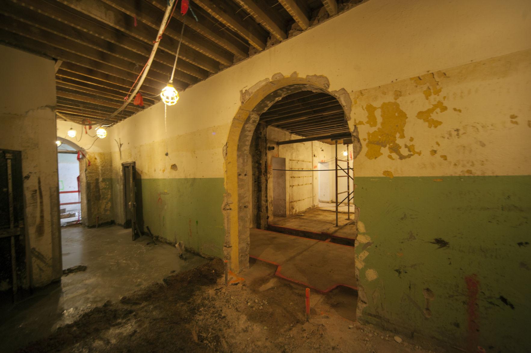 Doorway discovery